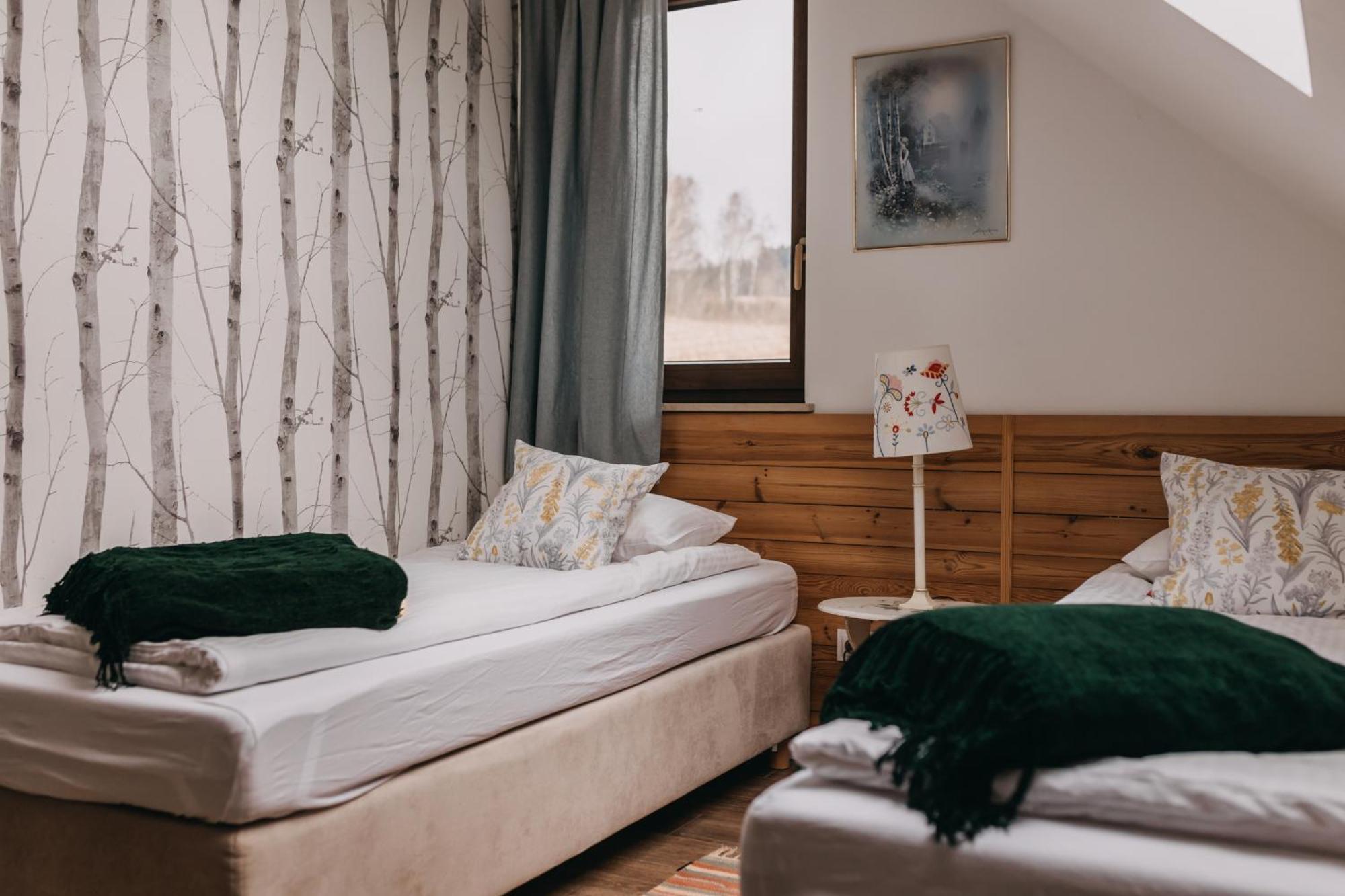 Dzikowiejsko Holiday home *